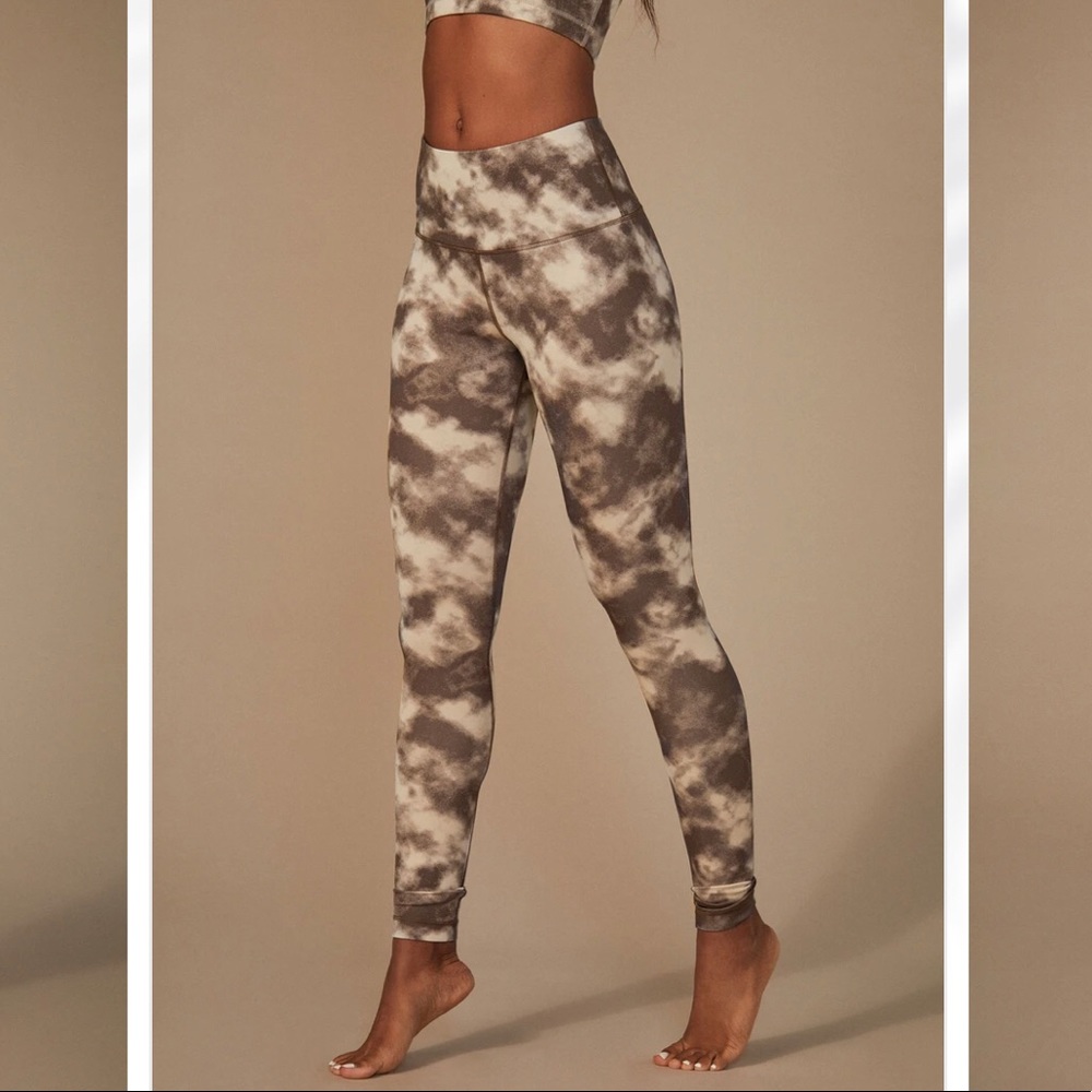 NWT✨ TAN+LINES BY SIVAN AYLA TEMESCAL CYN LEGGINGS